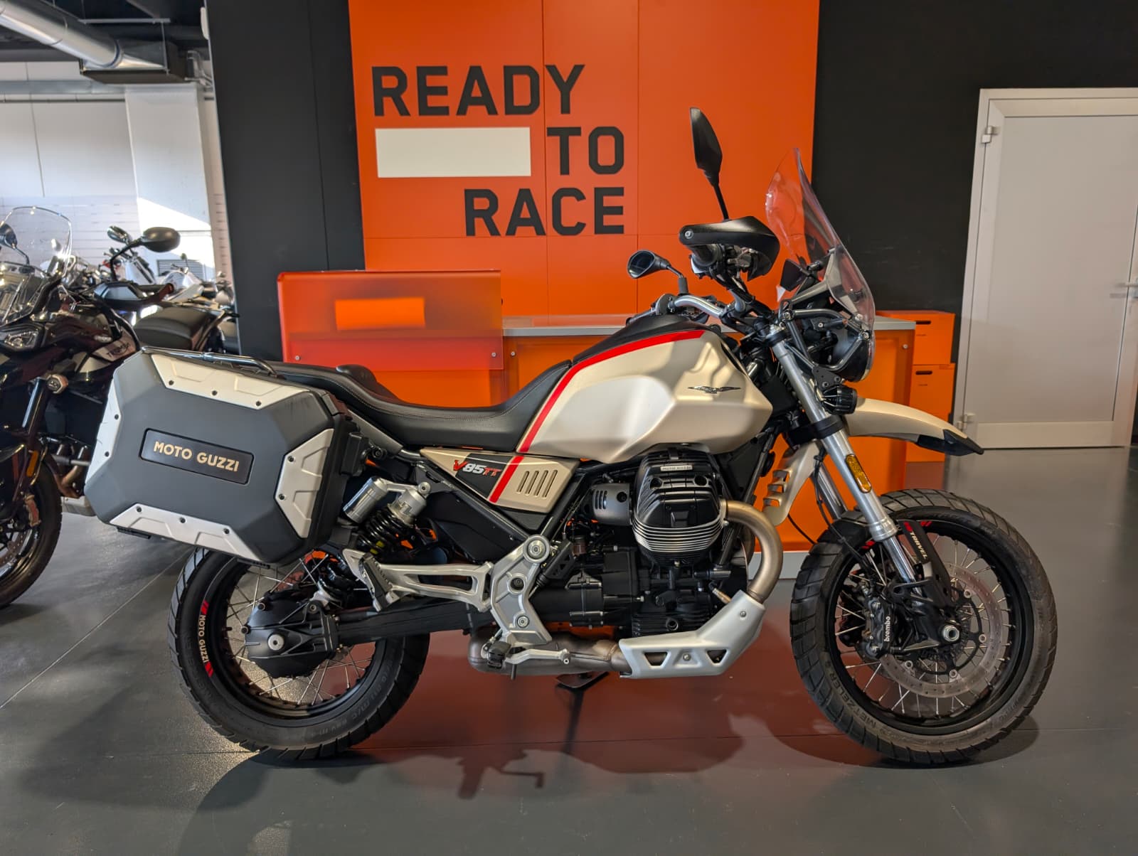 Moto Guzzi V85 TT