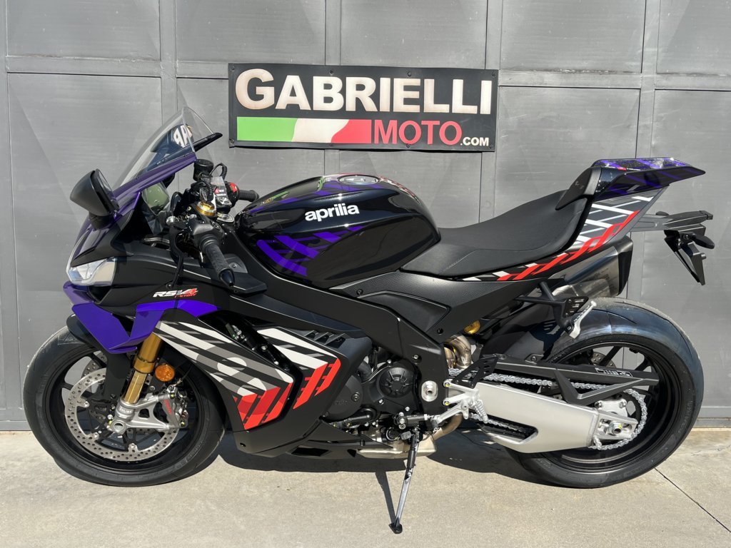 Aprilia RSV4 1100 Factory (2025)