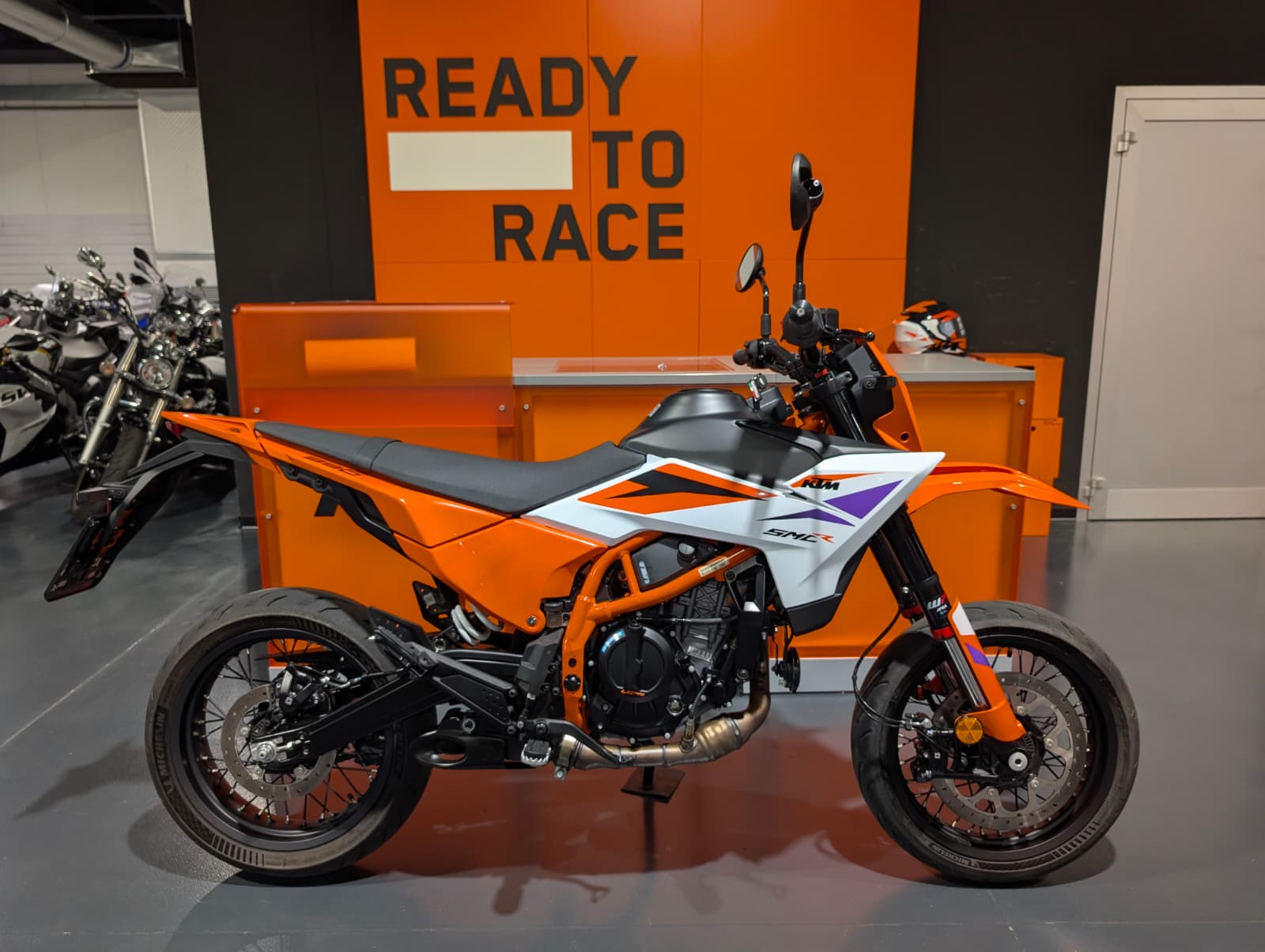 Ktm 390 SMC R