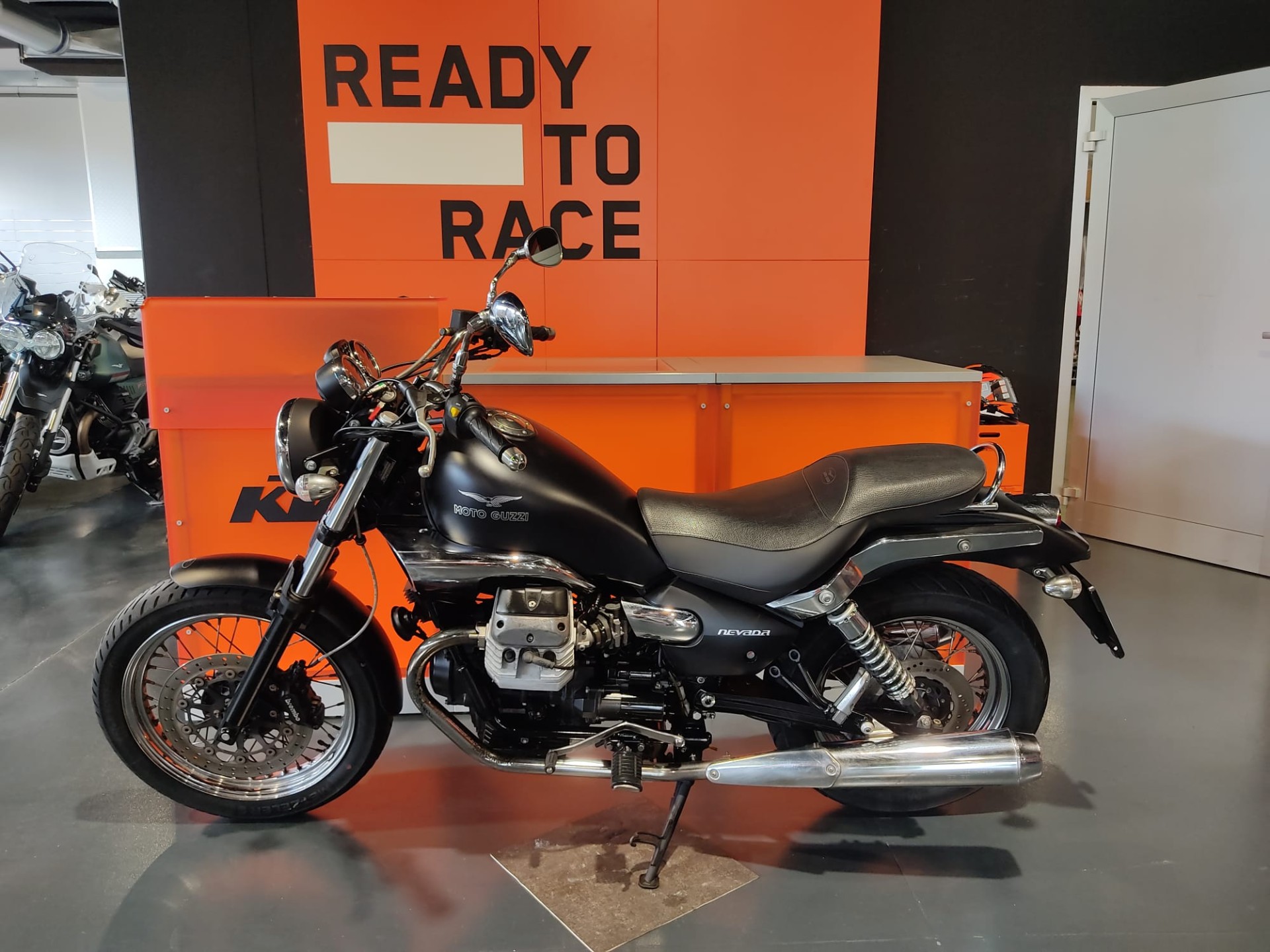 Moto Guzzi Nevada 750 Aquila Nera (2009 - 15)