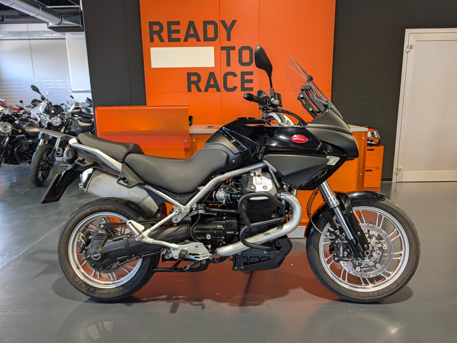 Moto Guzzi Stelvio 1200