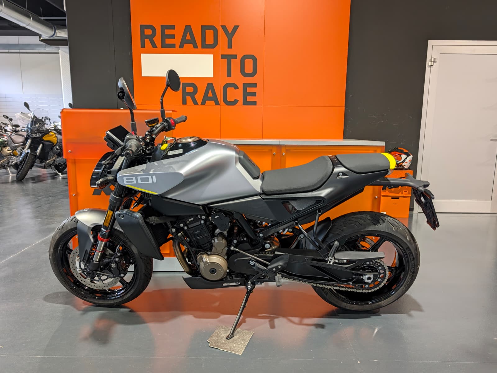 Husqvarna Vitpilen 801 L (2025)
