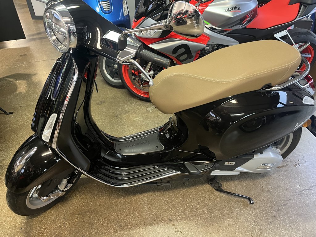 Vespa Primavera 150 3V ABS (2021) - cde6e73_img2770fileminimizer.jpg