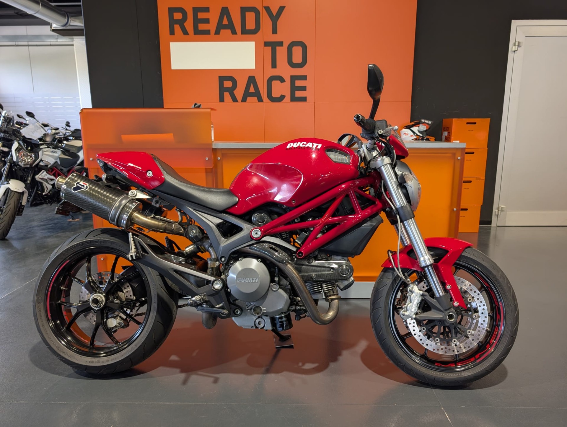 Ducati Monster 796