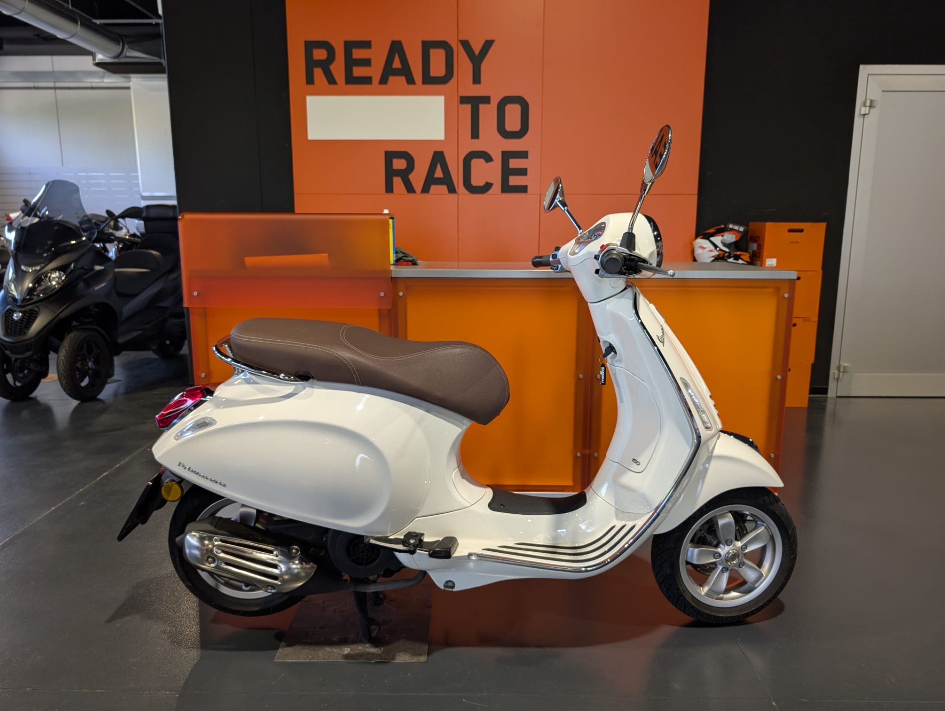 Vespa Primavera 150